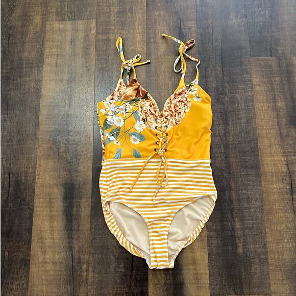 Albion Fit The Rachel Yellow Floral One-Piece Size Medium - Picture 2 of 10